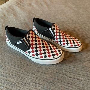 Youth Vans worn once